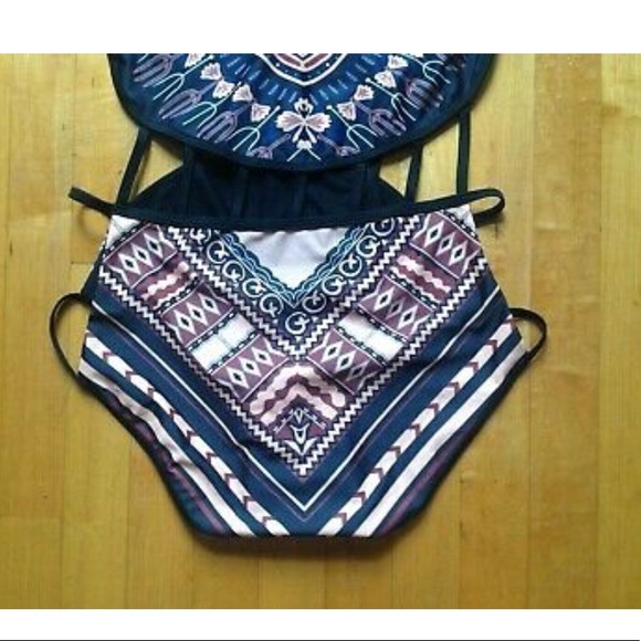 Swimsuit One Piece Size XL - Picture 3 of 11